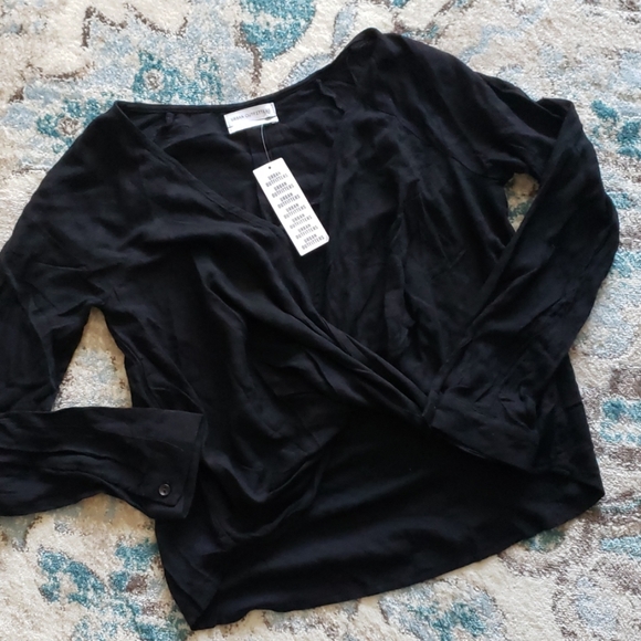 Urban Outfitters Tops - Urban Outfitters Crop Black Top NWT Small